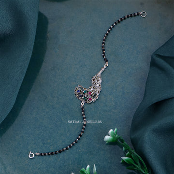 Silver Hand mangalsutra