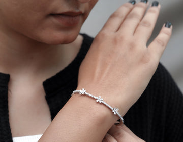 PURE SILVER BRACELETE