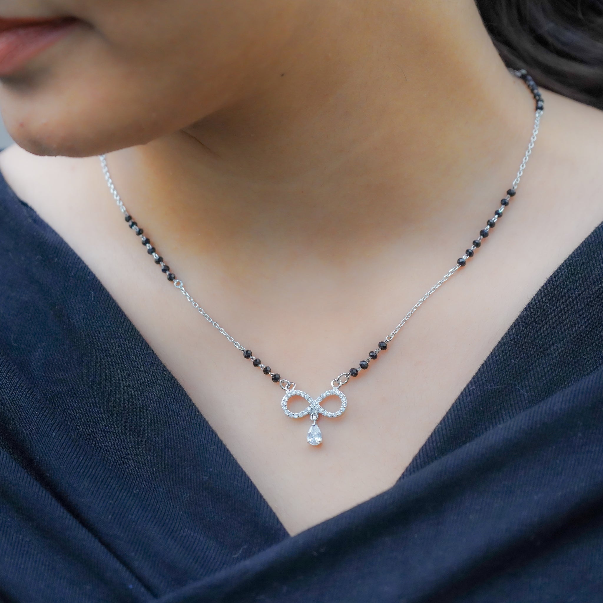 Infinity Middle Hanging Silver mangalsutra