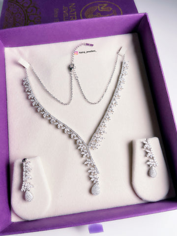 Silver Necklace Set