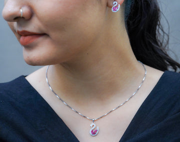 PURE SILVER CHAIN PENDENT