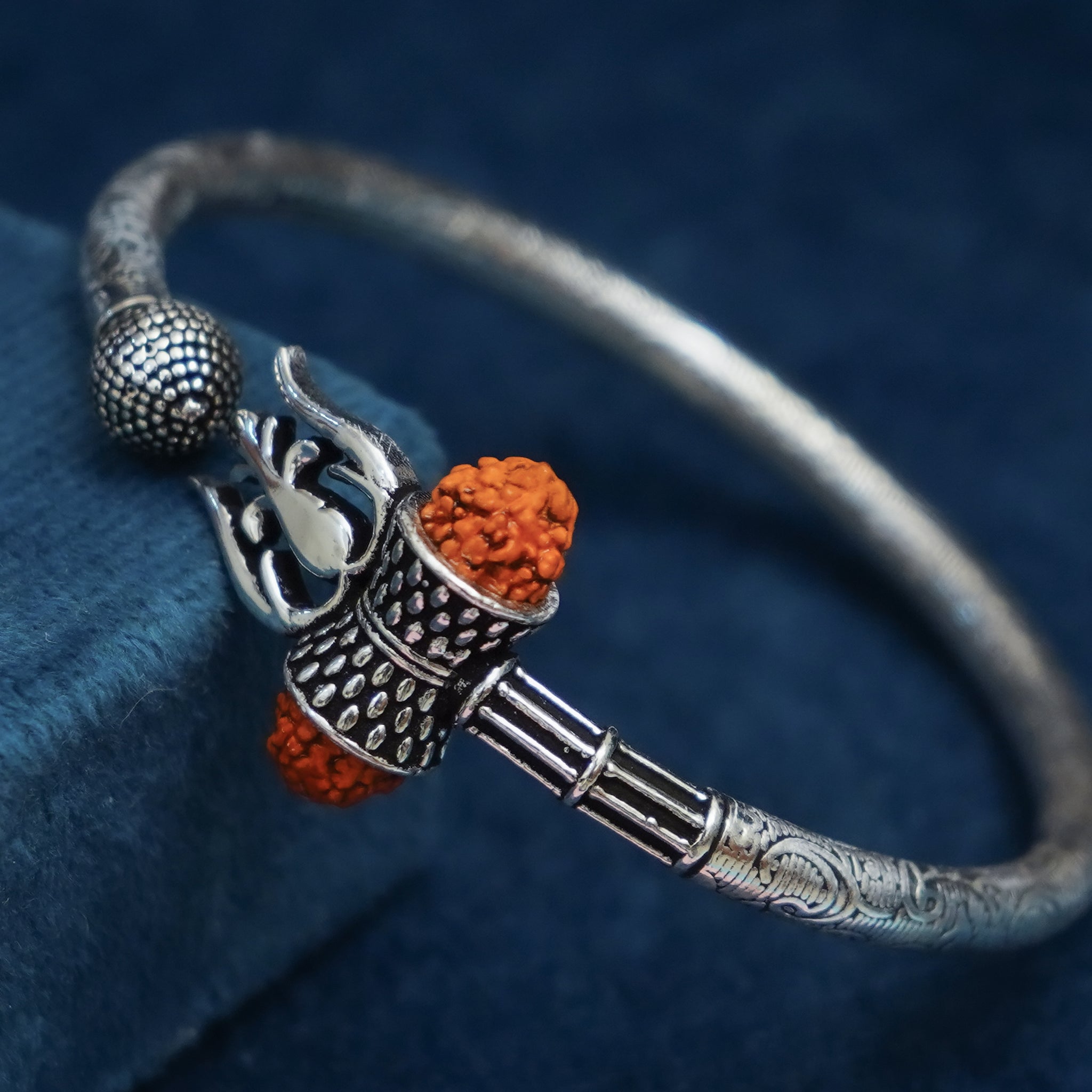 PURE SILVER RUDRAKHSH KADA