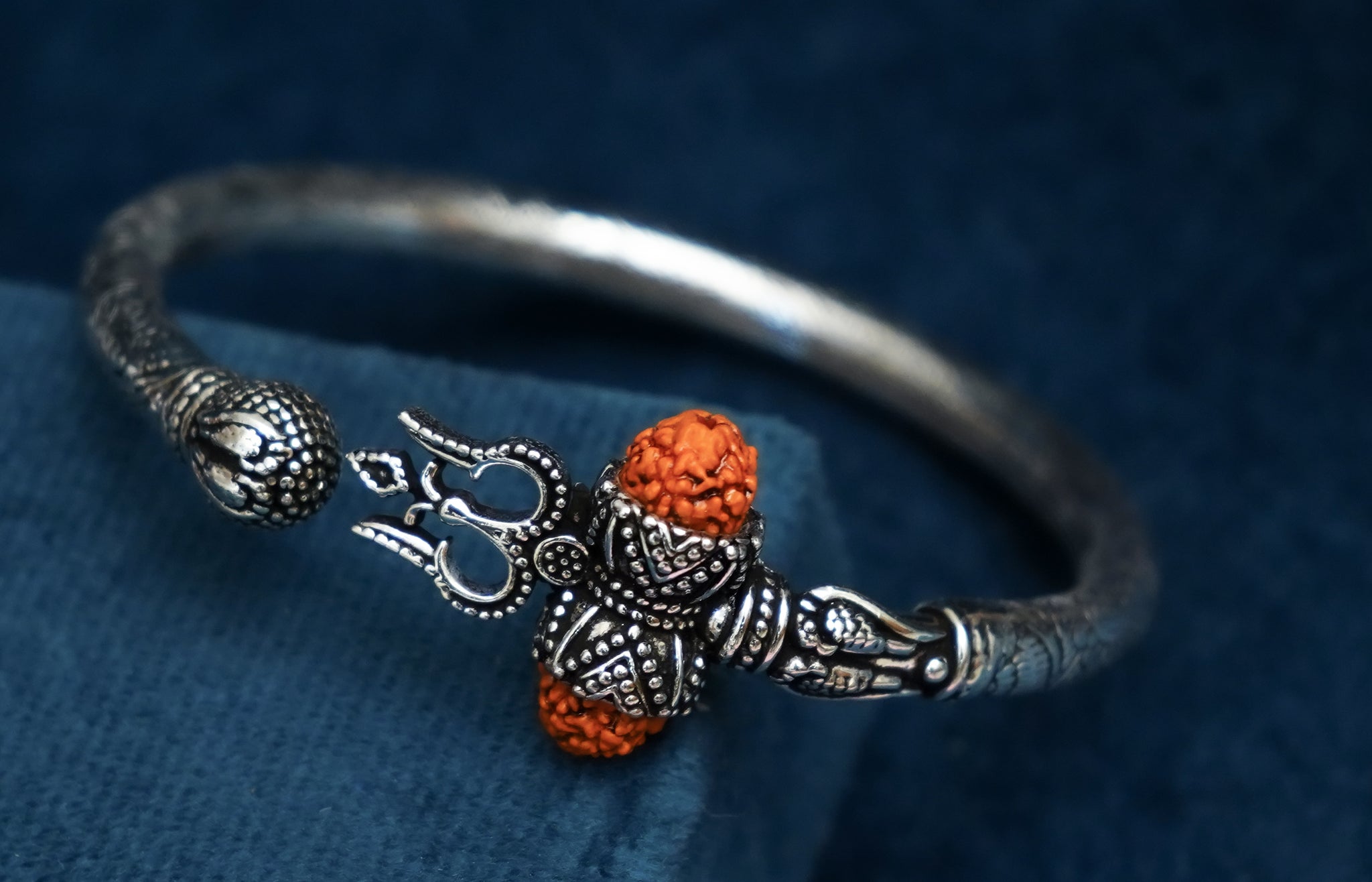 PURE SILVER RUDRAKHSH KADA