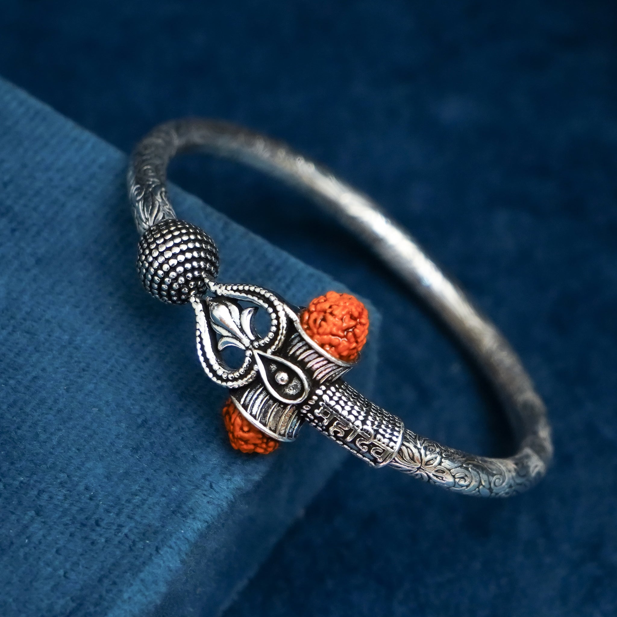 PURE SILVER RUDRAKHSH KADA