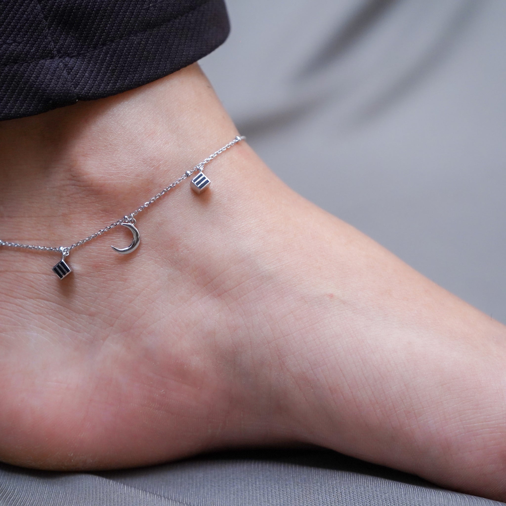 PURE SILVER ANKLET