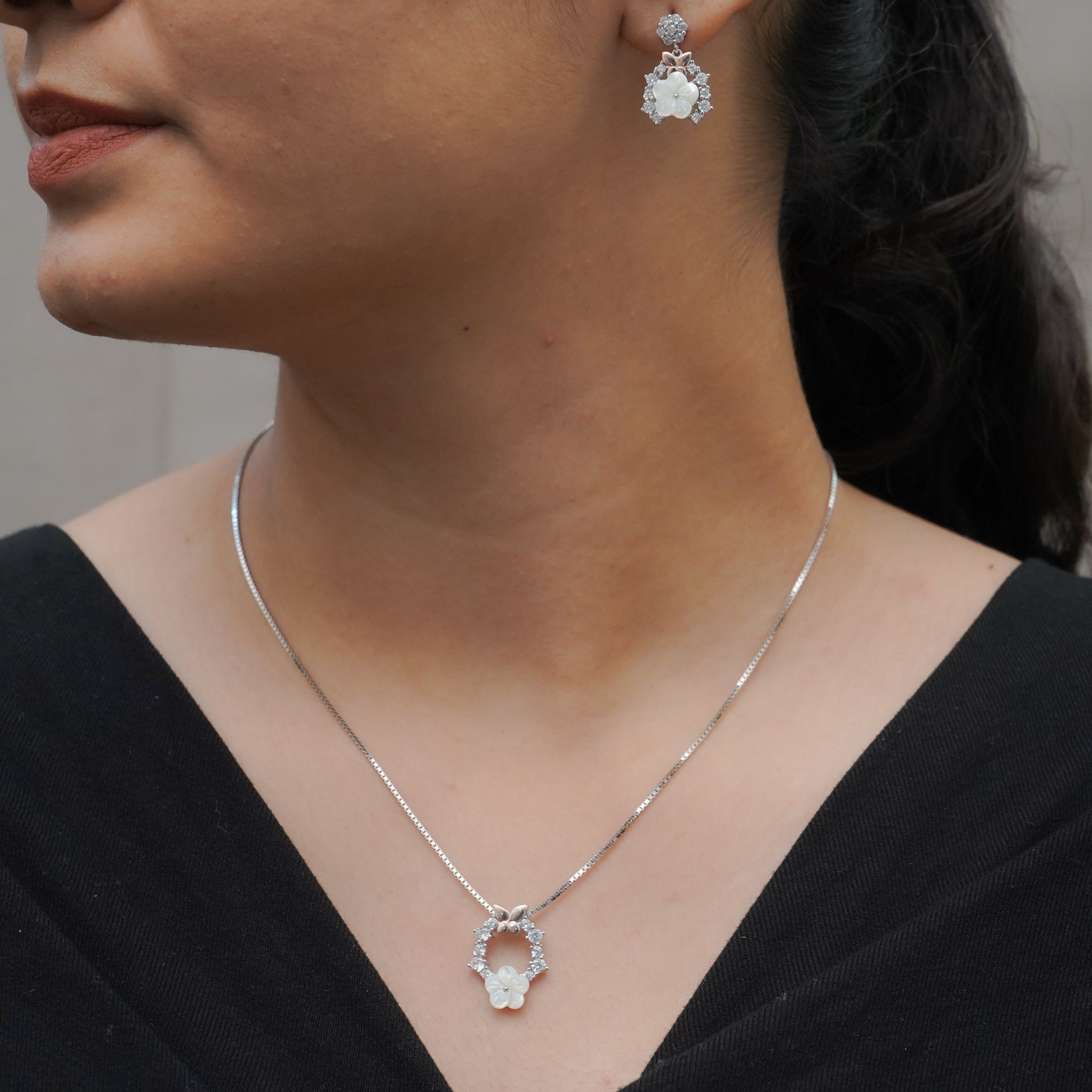 PURE SILVER CHAIN PENDENT