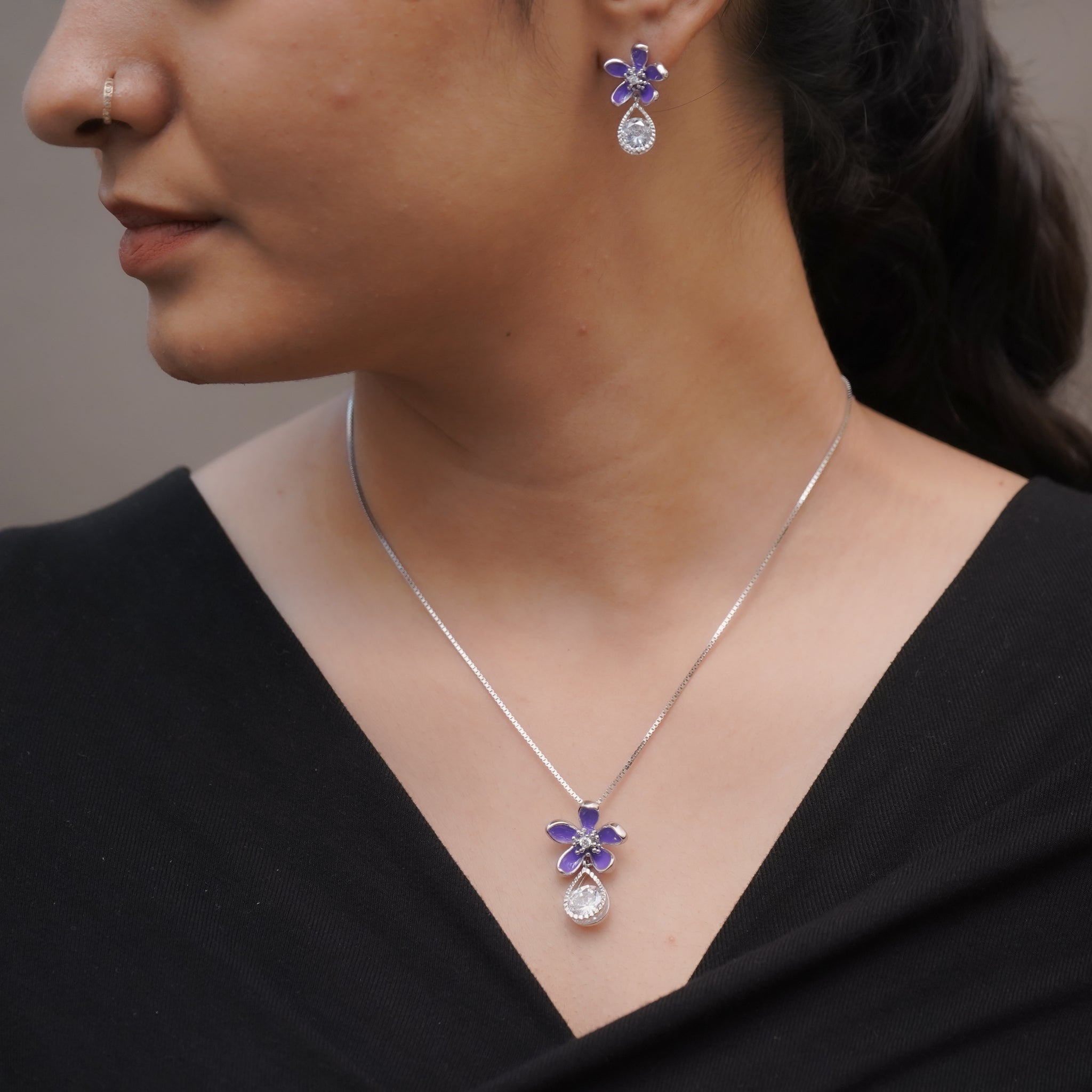 PURE SILVER CHAIN PENDENT