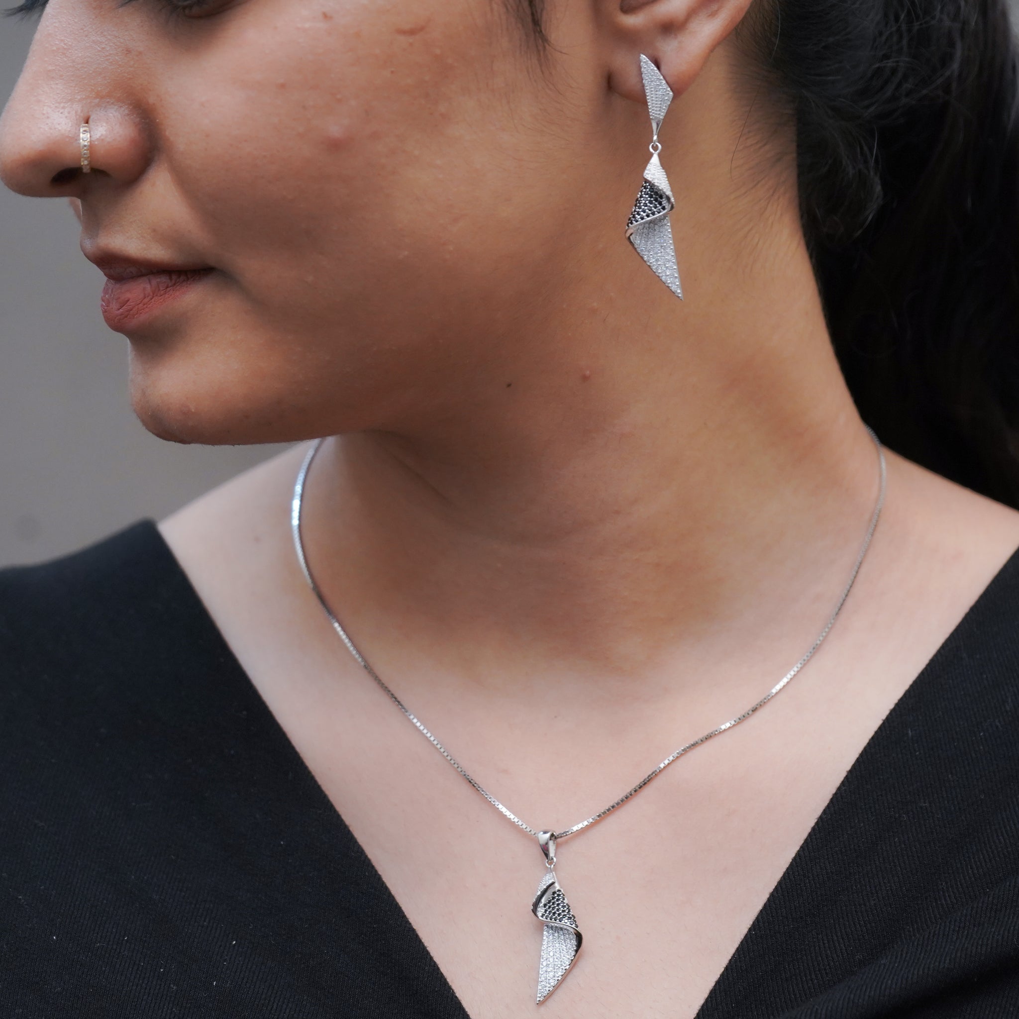 PURE SILVER CHAIN PENDENT