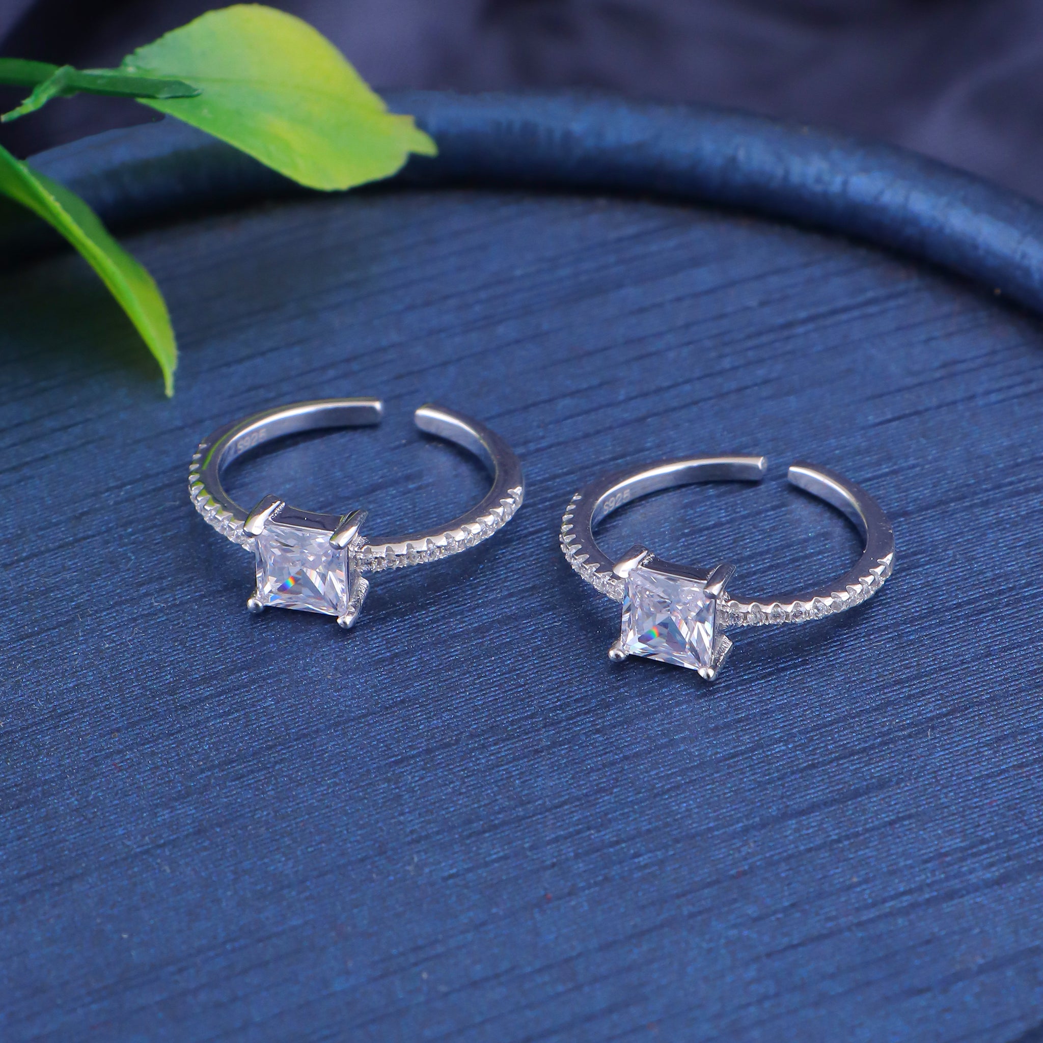 PURE SILVER TOERING