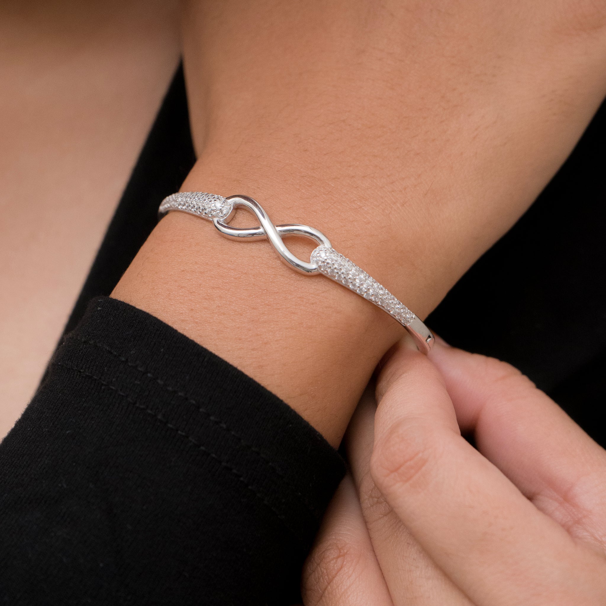 PURE SILVER BRACELET