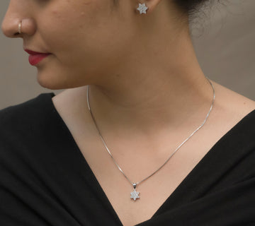 PURE SILVER CHAIN PENDENT