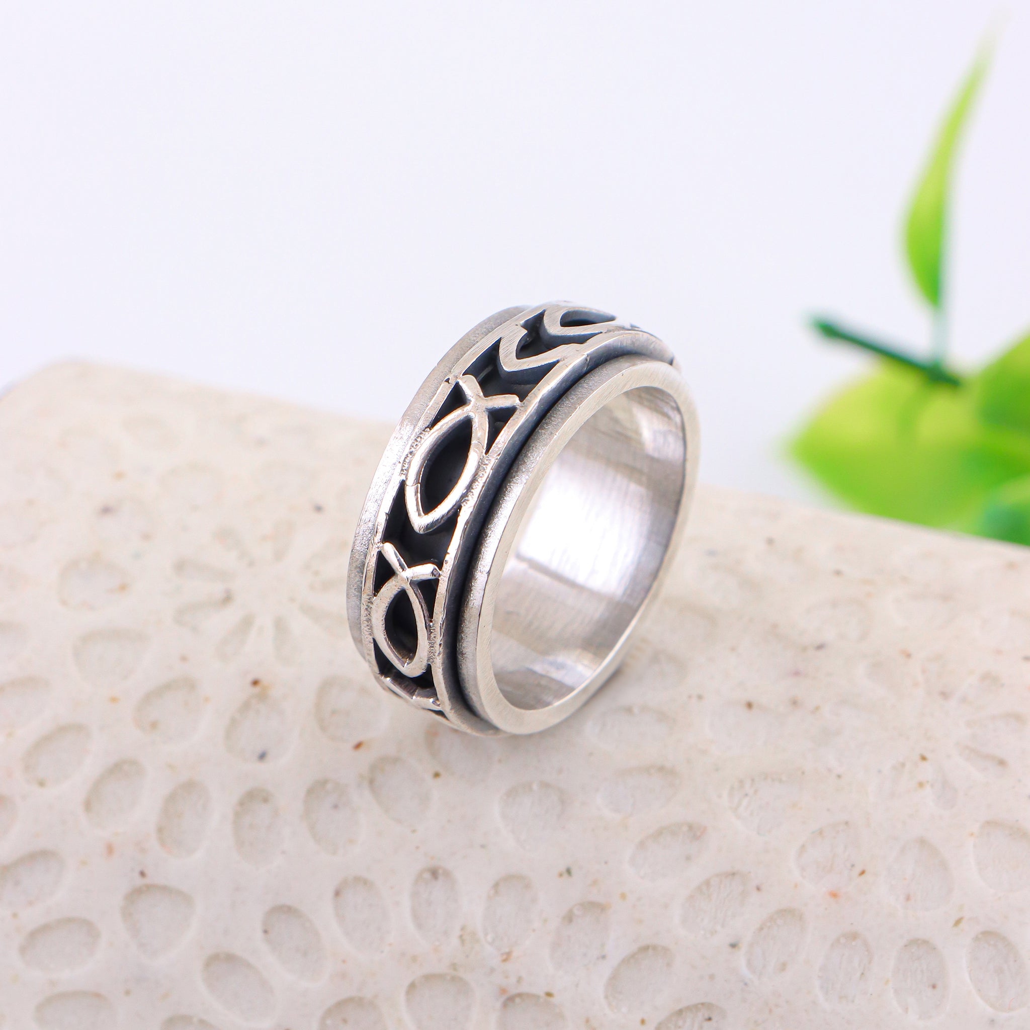 PURE SILVER MENS RING