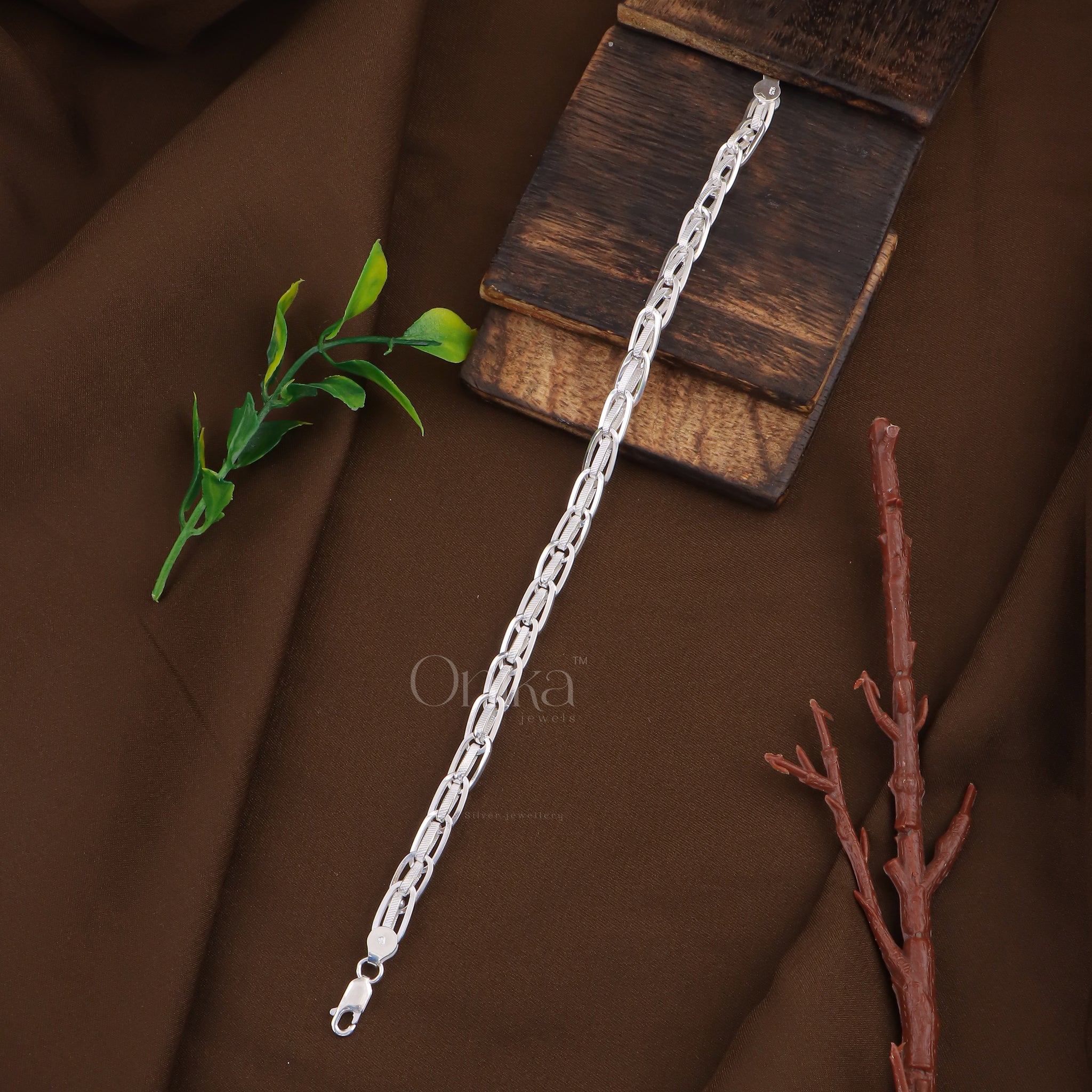 PURE SILVER MENS BRACELETE