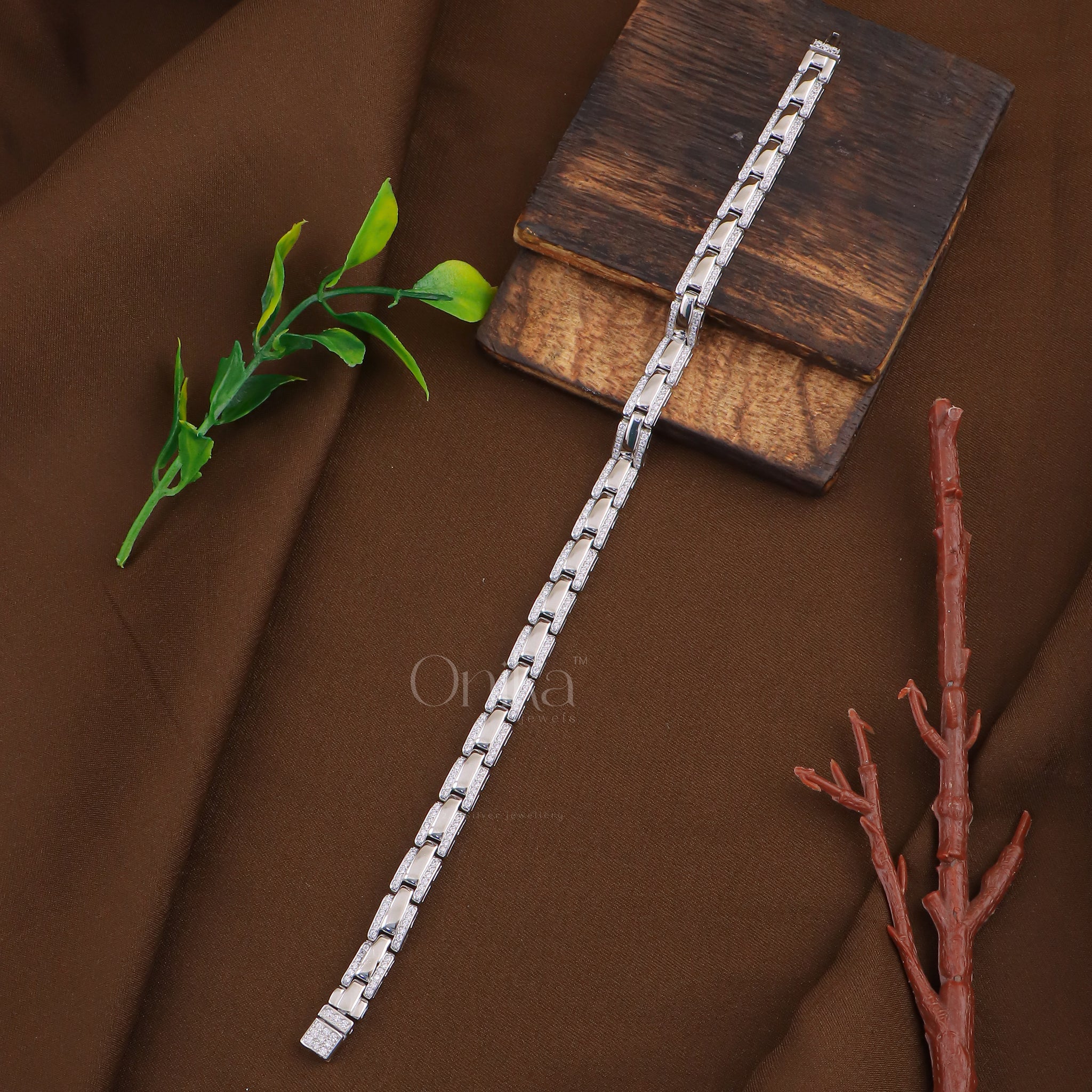 PURE SILVER MENS BRACELETE